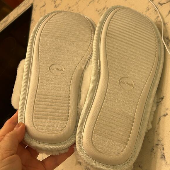 Women's Rae Silver White Sequin Scuff Faux Fur Slippers - Auden Size XL - 11/12 - Picture 3 of 7